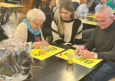 Bingo met 50 ouderen